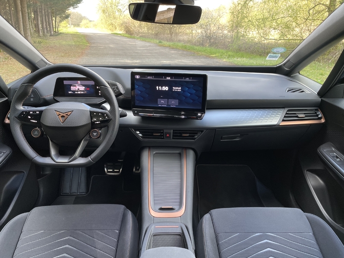 1706799946_S1-essai-cupra-born-vz-xl-753092.jpg
