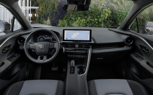 1710334392_Toyota-C-HR-reviews-06-514x321.jpg